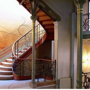 INDIVIDUALIST STYLES AND A WORLD TO COME....…